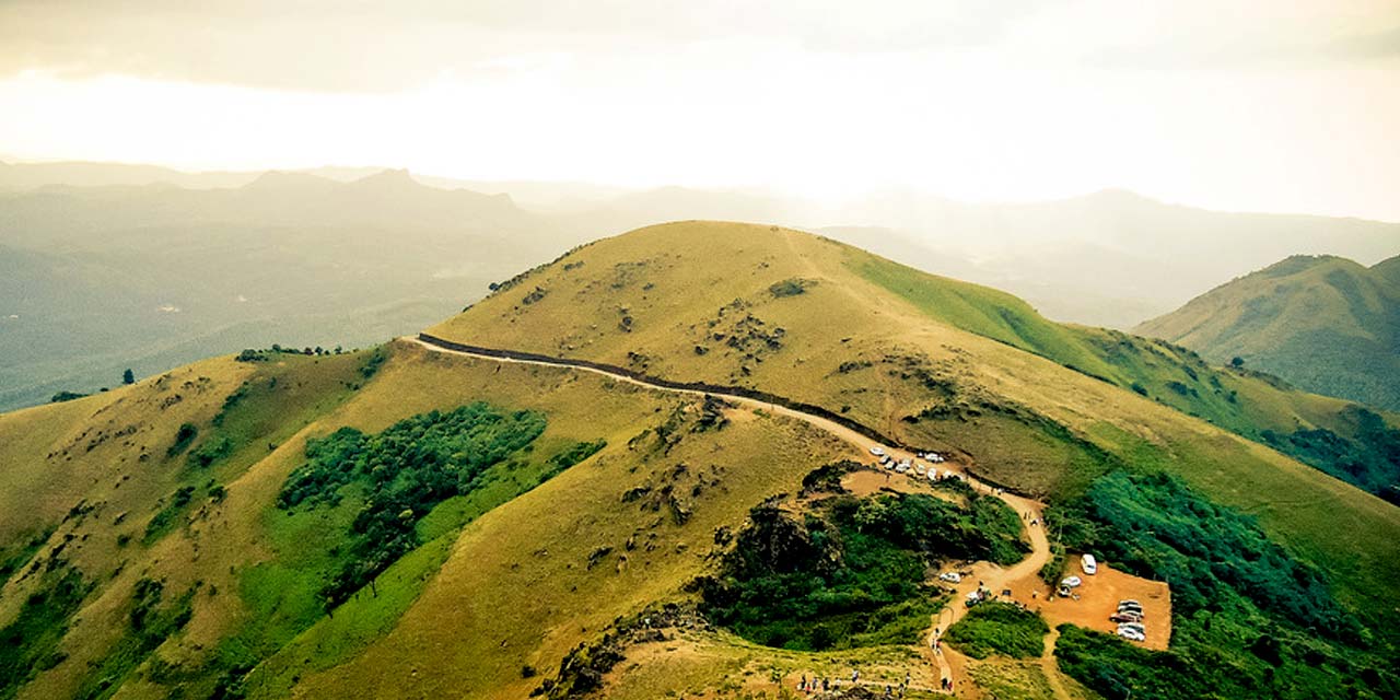 mullayanagiri trek time